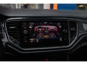Volkswagen T-Roc thumbnail 39