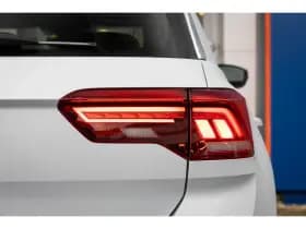 Volkswagen T-Roc thumbnail 9