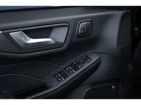 Ford Kuga thumbnail 26