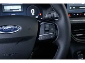 Ford Kuga thumbnail 39