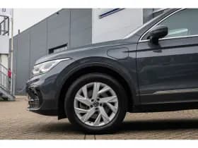 Volkswagen Tiguan thumbnail 9