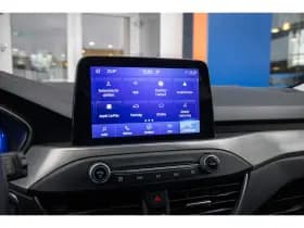 Ford Focus thumbnail 38