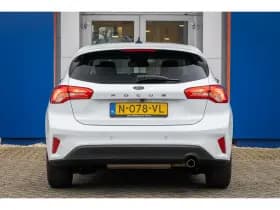 Ford Focus thumbnail 5