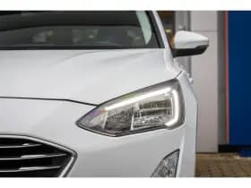 Ford Focus thumbnail 8