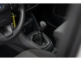 Ford Transit Courier thumbnail 16