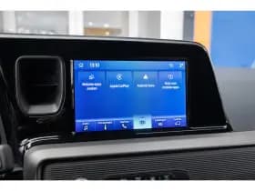 Ford Transit Courier thumbnail 32