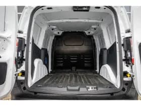 Ford Transit Courier thumbnail 10