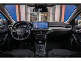 Ford Focus thumbnail 12