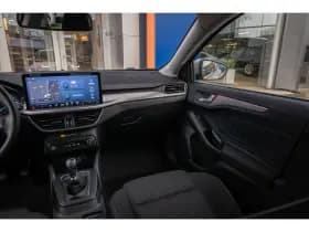 Ford Focus thumbnail 40