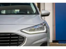 Ford Focus thumbnail 8