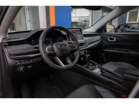 Jeep Compass thumbnail 2