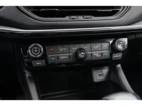 Jeep Compass thumbnail 42
