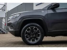 Jeep Compass thumbnail 8
