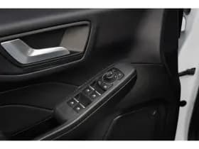 Ford Kuga thumbnail 28