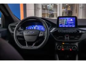 Ford Kuga thumbnail 33