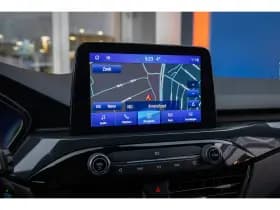 Ford Kuga thumbnail 37