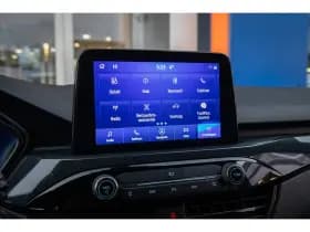 Ford Kuga thumbnail 39