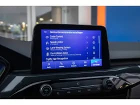 Ford Kuga thumbnail 42