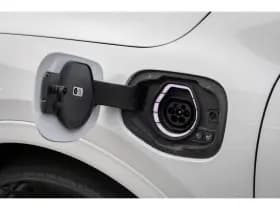 Ford Kuga thumbnail 49