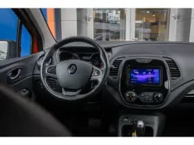Renault Captur thumbnail 11