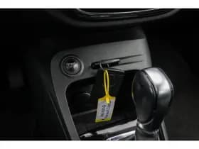Renault Captur thumbnail 31
