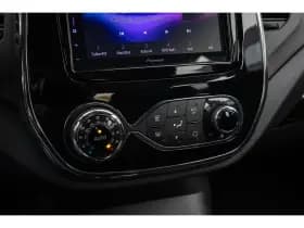 Renault Captur thumbnail 33