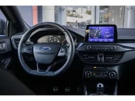 Ford Focus thumbnail 12