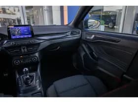 Ford Focus thumbnail 43
