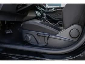 Ford Focus thumbnail 14