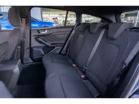 Ford Focus thumbnail 16