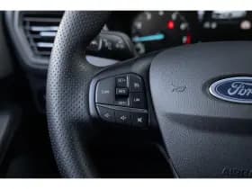 Ford Focus thumbnail 21