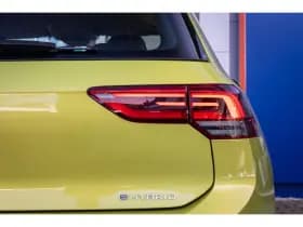 Volkswagen Golf thumbnail 34