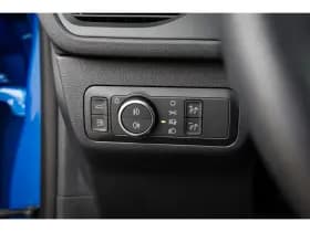 Ford Kuga thumbnail 24