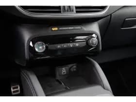 Ford Kuga thumbnail 32