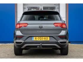 Volkswagen T-Roc thumbnail 4