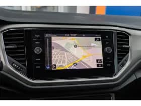 Volkswagen T-Roc thumbnail 38