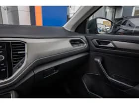 Volkswagen T-Roc thumbnail 41
