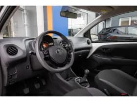 Toyota Aygo thumbnail 15