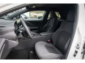 Toyota C-HR thumbnail 18