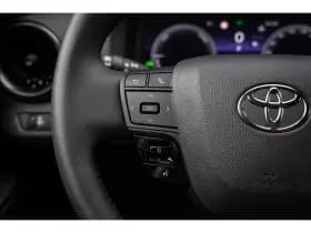 Toyota C-HR thumbnail 23