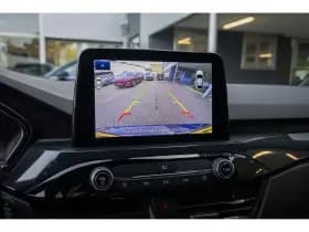 Ford Kuga thumbnail 33