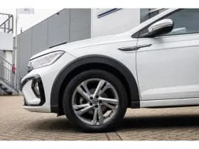 Volkswagen Taigo thumbnail 8
