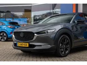 Mazda CX-30 thumbnail 4
