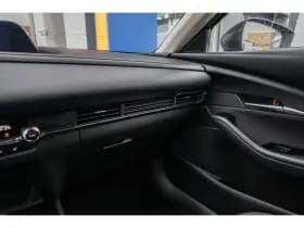 Mazda CX-30 thumbnail 32