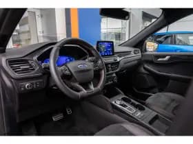 Ford Kuga thumbnail 2