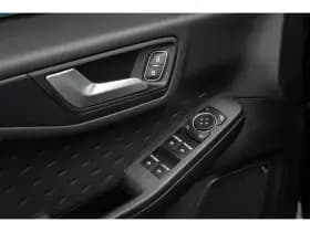 Ford Kuga thumbnail 25
