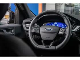 Ford Kuga thumbnail 30