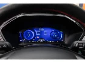Ford Kuga thumbnail 33