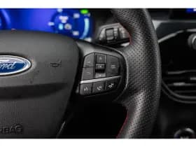 Ford Kuga thumbnail 36