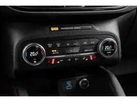 Ford Kuga thumbnail 43